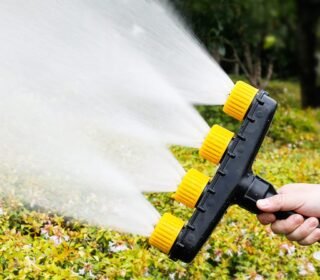 Supvox® Garden Water Pipe Sprayer 4 Nozzle Irrigation Sprinkler Larger Irrigation Area Garden Sprayer Nozzle with Flow-Adjustment Connector